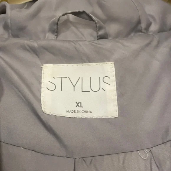 STYLUS Light Gray hooded Vest in size xlarge - Picture 2 of 5